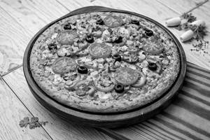 Veg Pizza