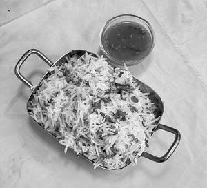 Hyd Murgh Dum Biryani