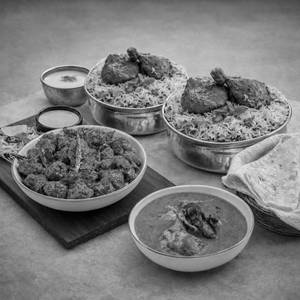 Chicken Dum Biryani Family Pack (Serves 3-4)