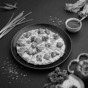 Dragon Flame Tikka Pizza