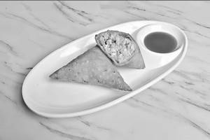 Chicken Cheese Samosa (1 pc)