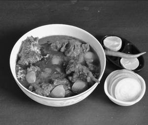Chicken do pyaza