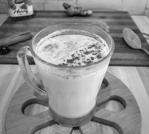 Haldi Doodh [Turmeric Latte]