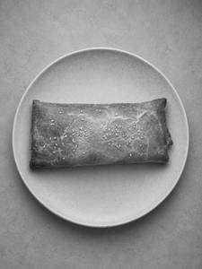 Onion Cheese Roll (2 Pcs)