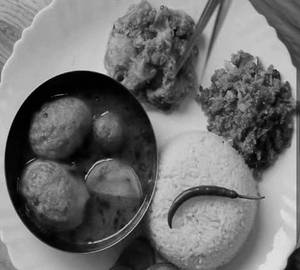 Egg Thali