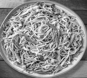 Chilli garlic noodles