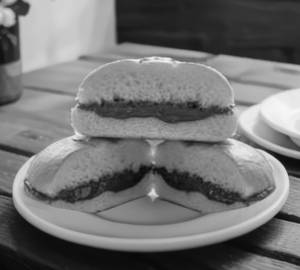 Nutella bun maska