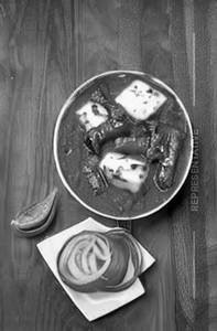 Teen Mirchi Ka Paneer