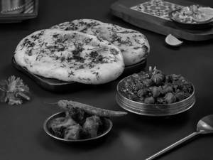 Chole Kulche