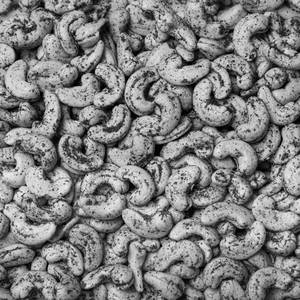 Pepper Cashew - 200 Gm