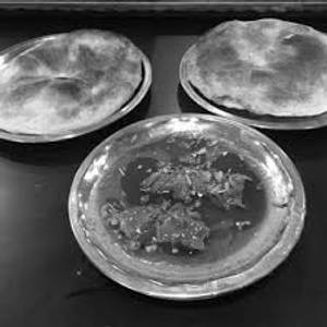 Mutton Nihari 2 Pc (Half) + 2 Kulcha