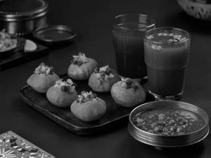 Pani Puri  - 8 Pcs