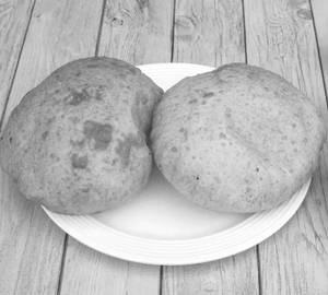 Poori [3]                                        