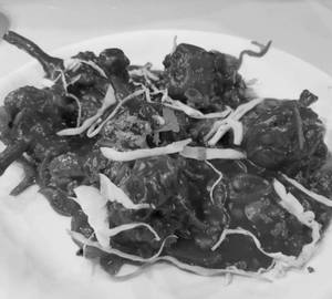 Red Pepper Chilli Garlic Lollipop