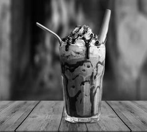 Chocolate cold coffee