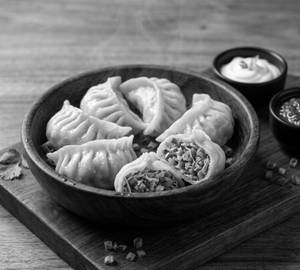 Veg Steamed Momos