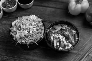 Hakka Noodles Chilli Fish Combo