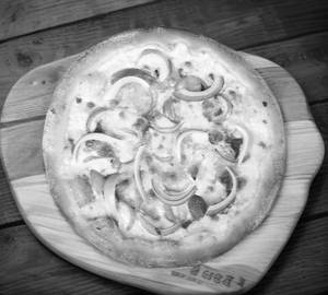 Onion Pizza 7 Inches