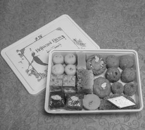 Mixed Sweet Box