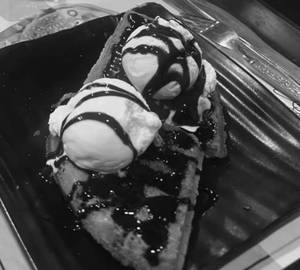Chocolate Waffle (with Ice-cream