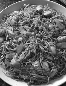 Mix Nonveg Chow Mein  [ Plain Hakka, Schezwan, Garlic, Special]