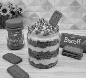 Biscoff Jar Cake