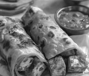 Panner Tikka Roll
