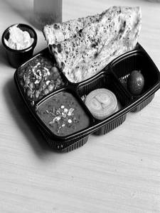Dili Special Churchur Naan Thali