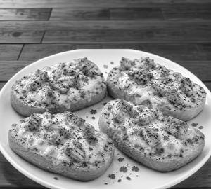 Chicken Cheesy Garlic Bread(1Pc)