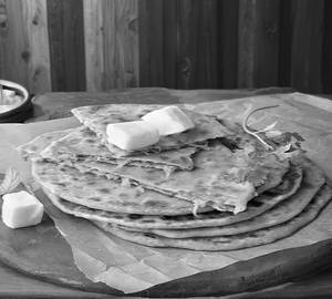 Mooli Ka Paratha