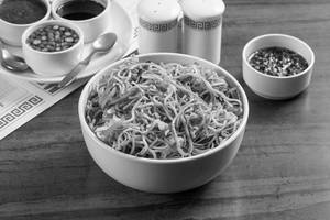 Vegetable Hakka Noodles