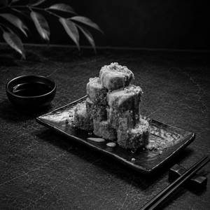 Volcano Sushi Roll (prawn)