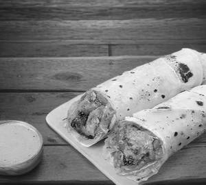Chicken Tikka Roll [2 Pieces]