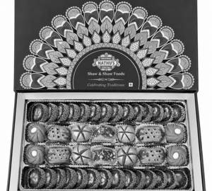 Assorted Kaju Sweets @1868 [900 G]