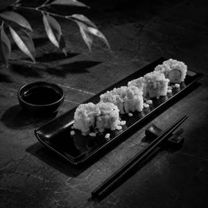 Crunchy Corn Sushi Roll (chicken)