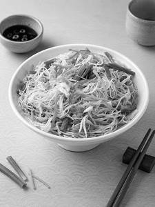 Veg Hakka Noodles