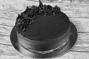 Hazelnut Crunch Cake