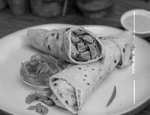 Chicken Tikka Rumali roll