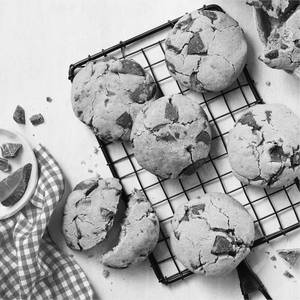 Gluten Free Milk Chocolate Cookies