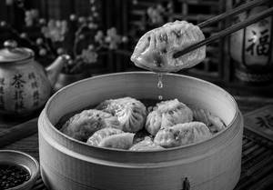 Juicy Chicken Steamed Schezwan Momo