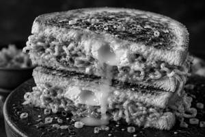 Korean Egg And Ramen Sandwich