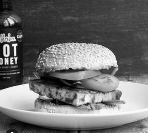 Paneer burger