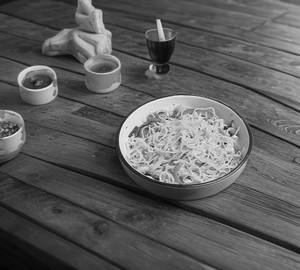 Veg Hakka Noodle