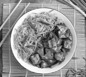 Chilli Paneer And Veg Noodles