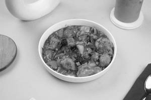 Schezwan Gravy (8 Pcs)