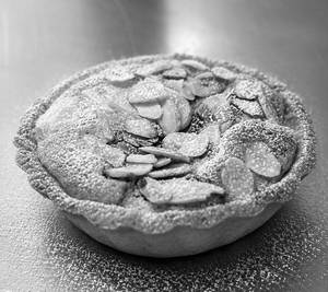 Almond Cherry Tart
