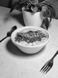 Greek Yoghurt Granola Fruit Bowl