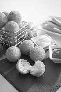 Potato Cheeseball