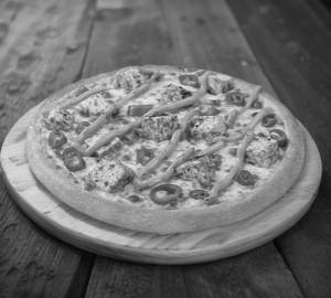 Tandoori Paneer Pizza