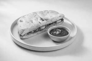 Masala Stuffed Kulcha